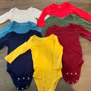 Carter’s onesie long sleeves
